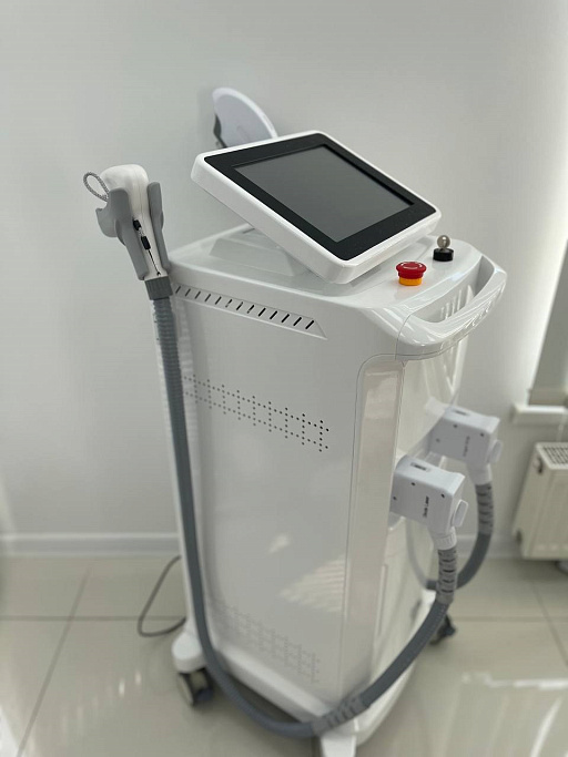 Купить Гибридный лазер (755/808/1064 + Elos) "Beauty instrument Hybrid Prof" (напольный) по цене 